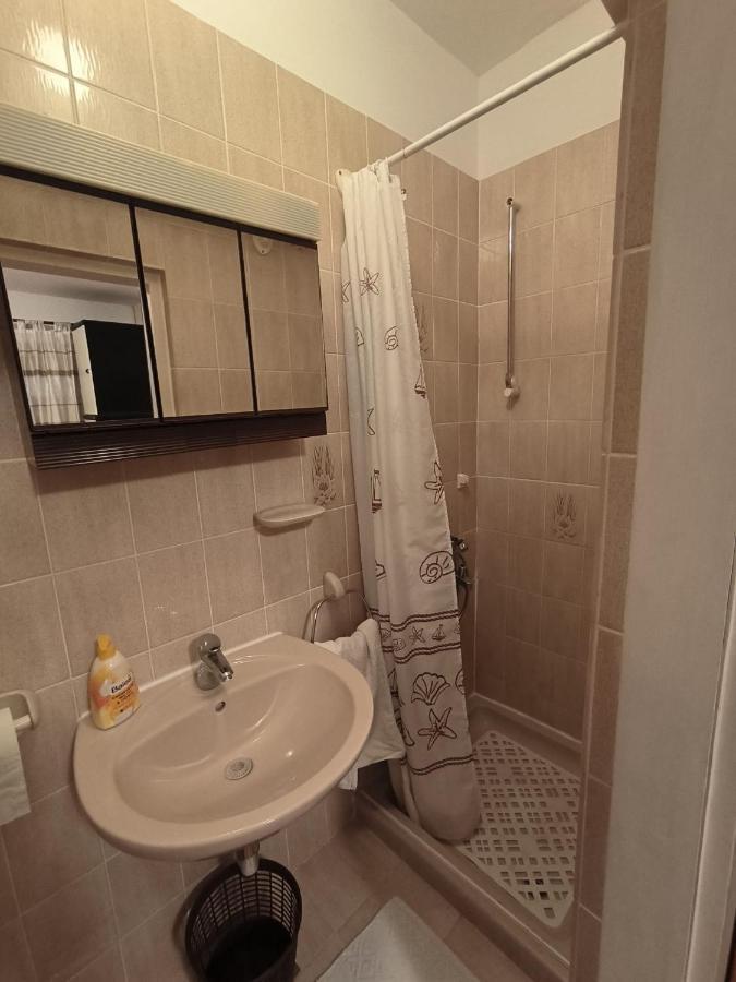 Apartman Marija Palit Exterior photo